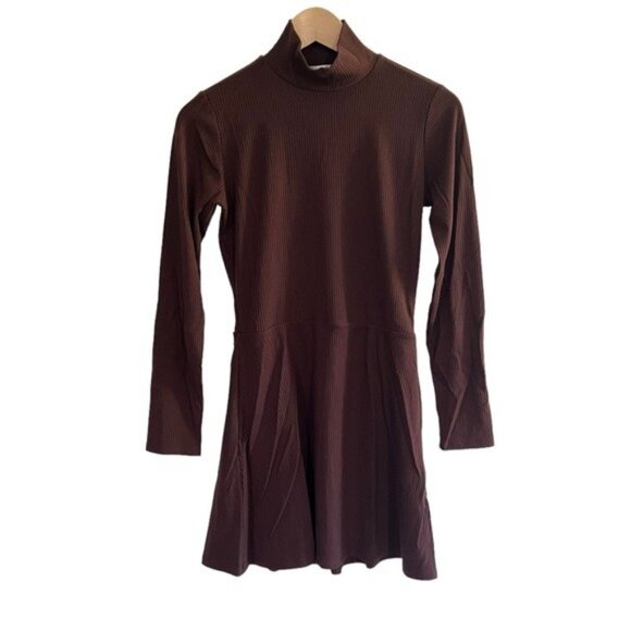 Reformation Dresses & Skirts - Reformation Ribbed Knit Dress